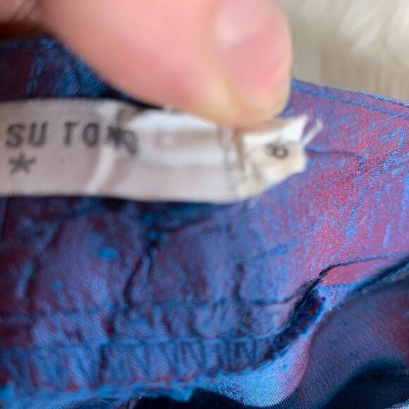 Tono Su Tono Irridescent Blue Slubbed Crop Pants - Picture 5 of 5